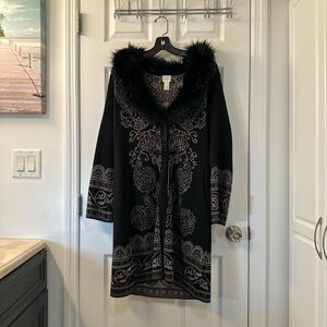 Black & Gold Paisley Print Cardigan/Coat w/ Faux Fur Trim Collar